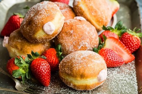 Strawberry Cream Filled Bomboloni