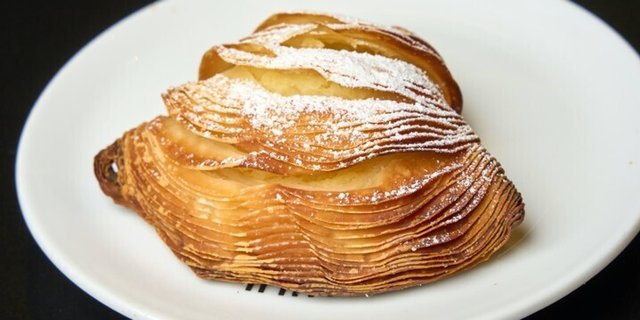 Sfogliatella