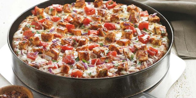 Individually Packaged Barbeque Chicken Pizza