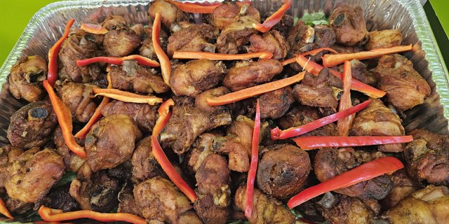 Peppered Cow Feet