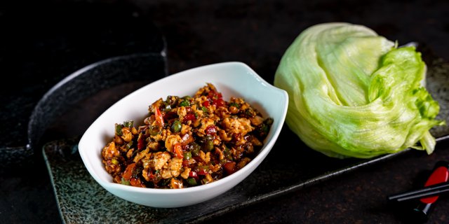 Thai Chicken Lettuce Wrap