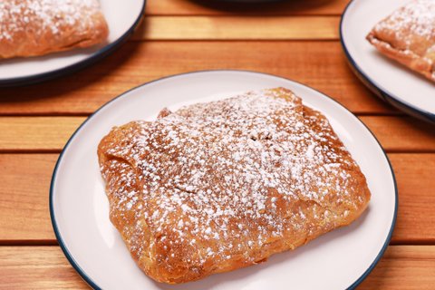 Bougatsa