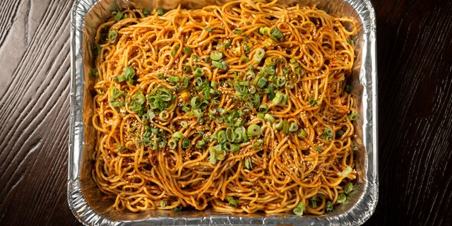 Cold Noodles w/ Chili Oil