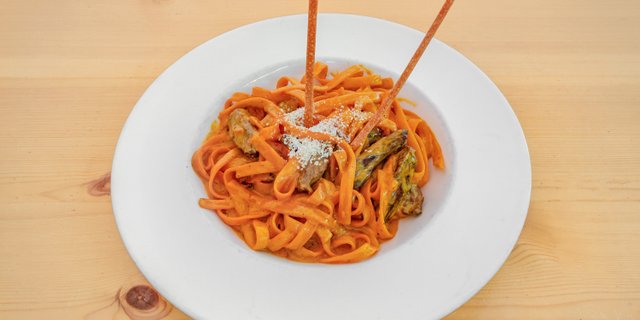 Fettuccini Peruano w/ Skirt Steak