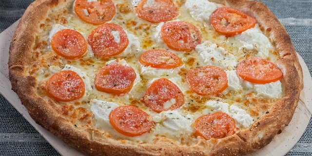 Bianca Pizza (No Sauce)