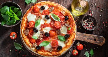 Golden Slice Giant Pizza