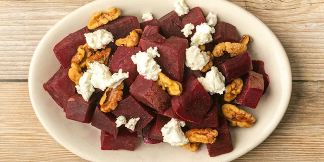 Beets With Goat Cheese And Walnuts