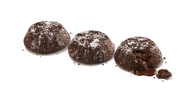 Chocolate Lava Crunch Cakes