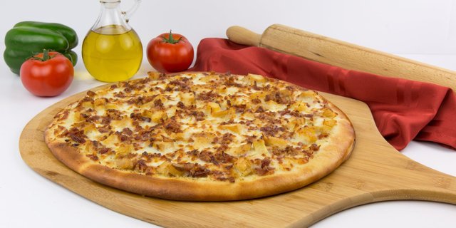 Hawaiian Pizza