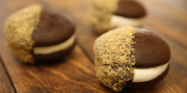 S'More Whoopie Pie