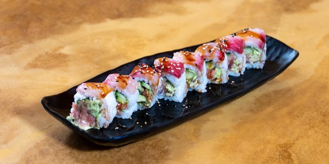 Dynasty Roll