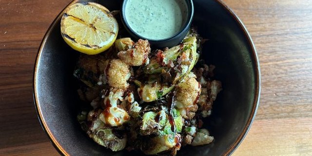 Crispy Brussels Sprouts & Cauliflower