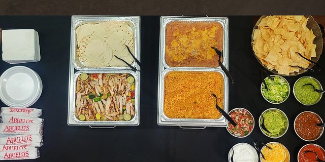 Grande Chicken Fajitas Buffet