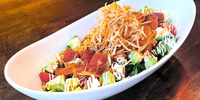 Salmon, Tuna Mix Poke Salad
