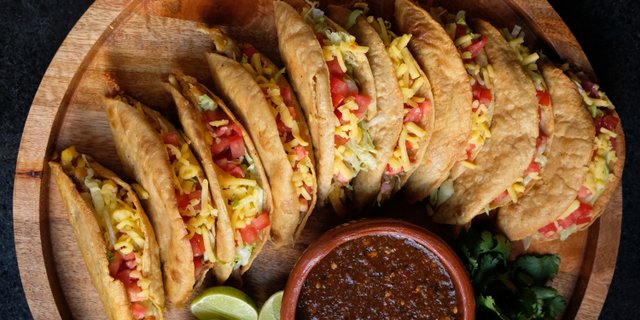 Beyond Beef Taco Platter
