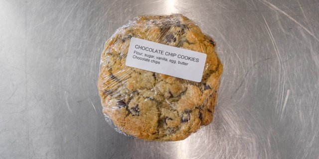 Chocolate Chip Cookie