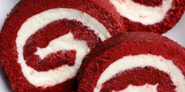 HoHo & Red Velvet Rolls