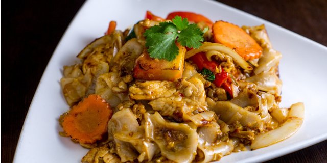 Drunken Noodle