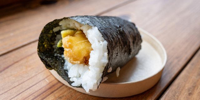 Shrimp Tempura Hand Roll