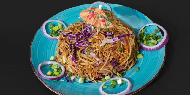 Vegetable Hakka Noodles