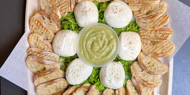 Burrata Tray