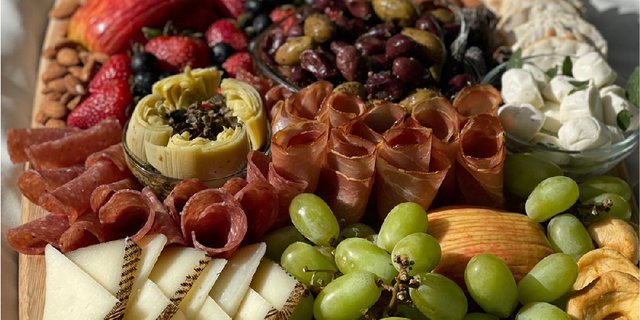 Prosciutto & Cheese Board