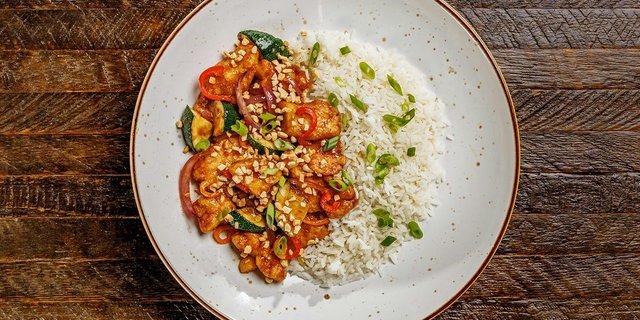 Garlic Kung Pao Bowl