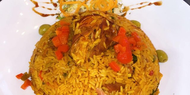 Arroz con Pollo