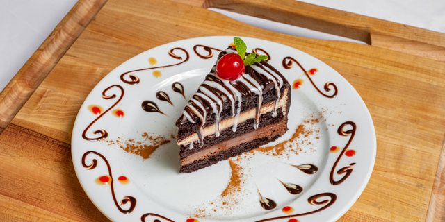 Chocolate Mousse Cake