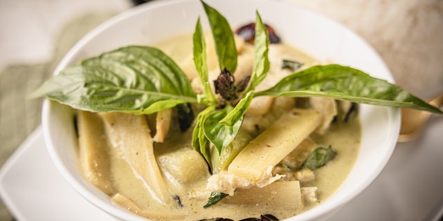 Kaeng Rawang (Green Curry)