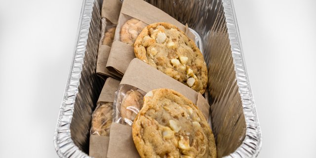 White Chocolate Macadamia Nut Cookies
