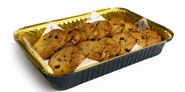 Tahini Chocolate Cookie Tray