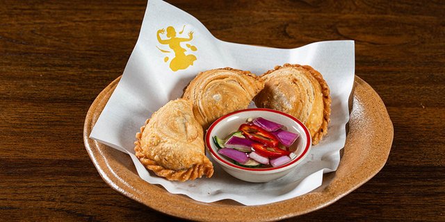 Individual Curry Puff