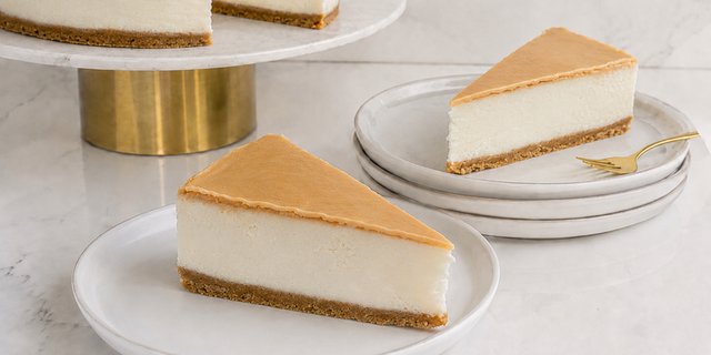 Reese's Peanut Butter Cheesecake Slice