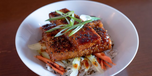 Heat Seeker Tofu Boxed Lunch
