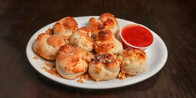 Garlic Knots