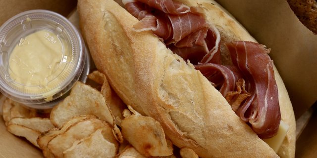 Jamon Beurre Sandwich Box Lunch