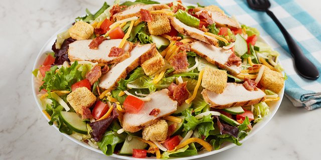 Group Grilled Chicken Salad