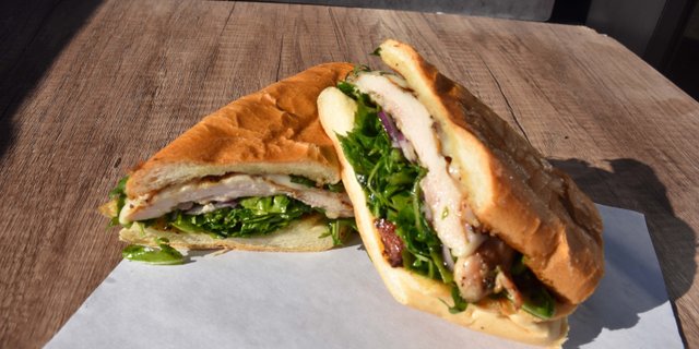 Rokko Pollo Sandwich