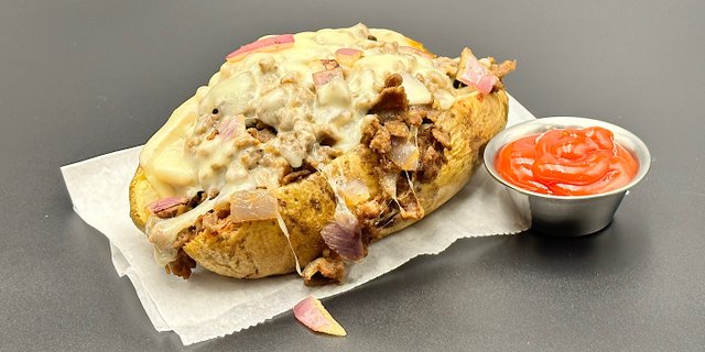 Philly Cheesesteak Spud