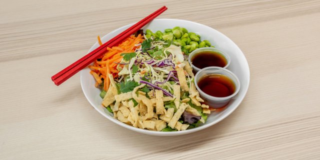 Asian Crunch Slaw Salad w/ Wonton Chips Boxed Lunch