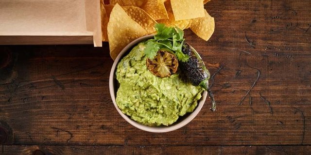 Grilled Guacamole & Chips