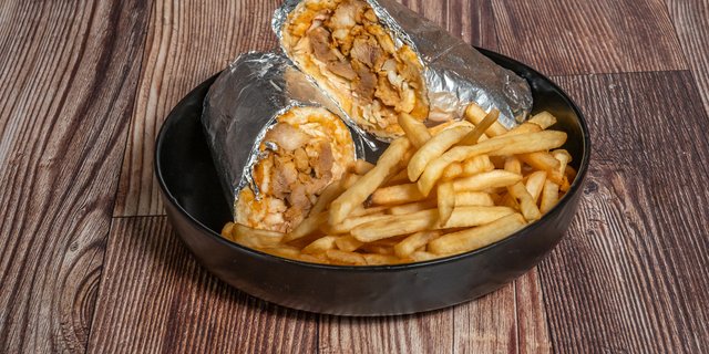Grilled Chicken Pita