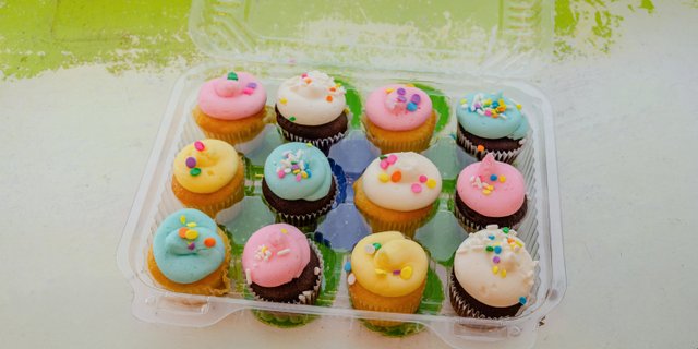 Mini Cupcake Madness Buffet