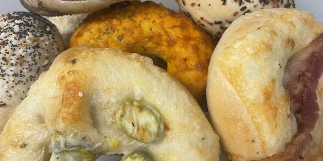 1/2 Dozen Bagels