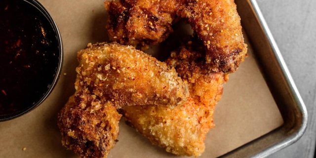Double-Fried Chicken Wings Platter