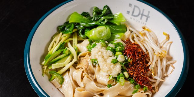 Spice Oil Spill Noodle