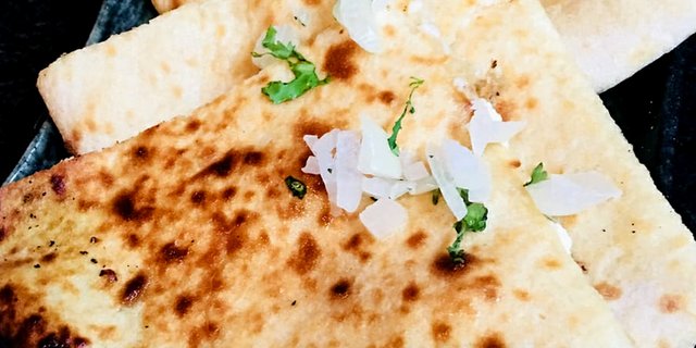 Chili-Cilantro Naan