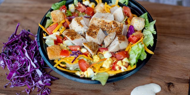 Jaggers Grilled Chicken Salad