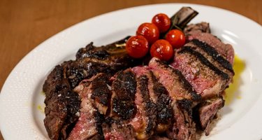 Eddie & Vinny's Coastal Italian